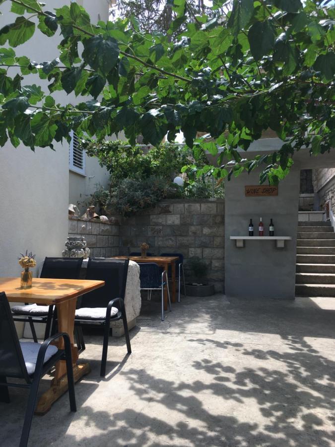 Guesthouse Cipre Лумбарда Екстериор снимка