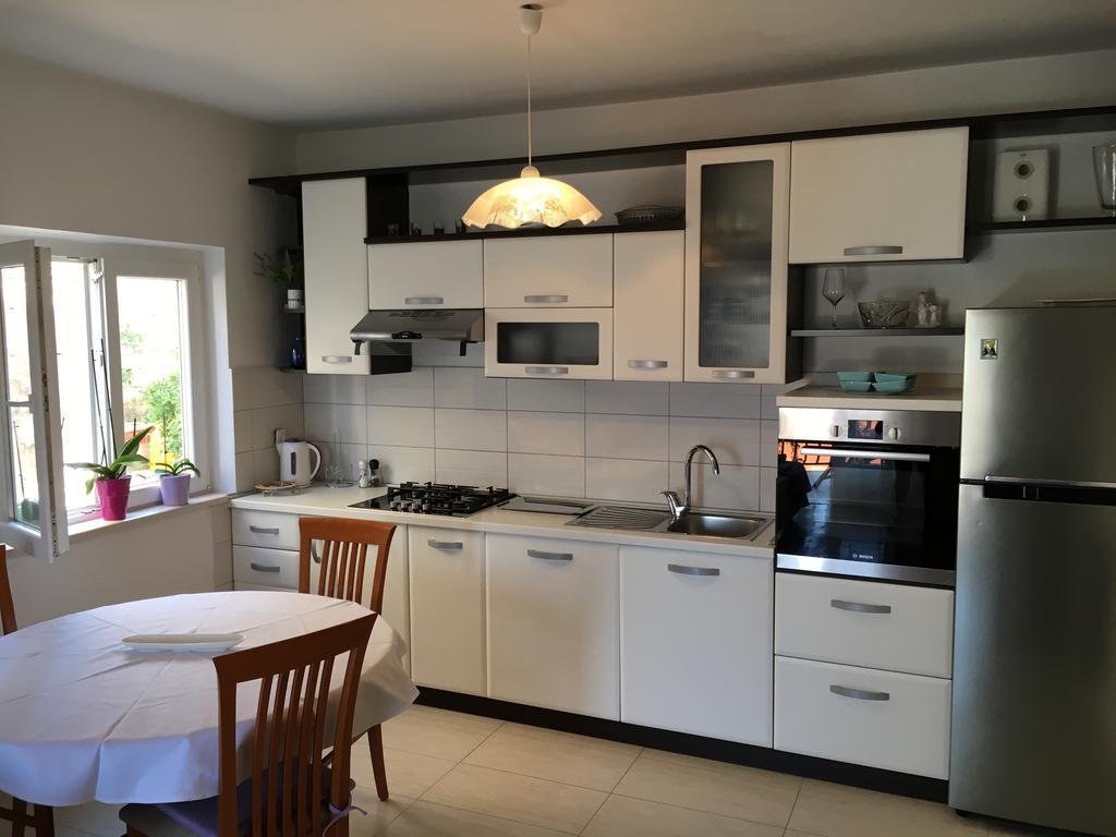 Guesthouse Cipre Лумбарда Екстериор снимка