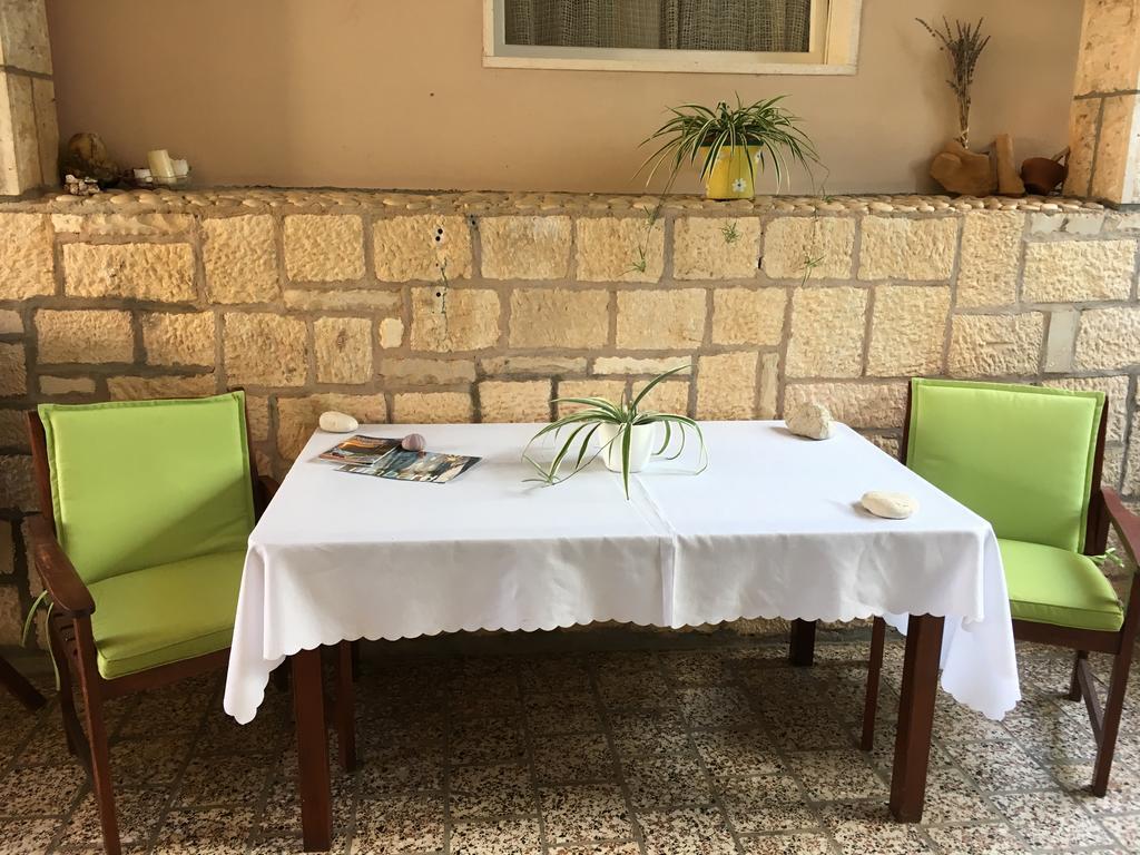 Guesthouse Cipre Лумбарда Екстериор снимка