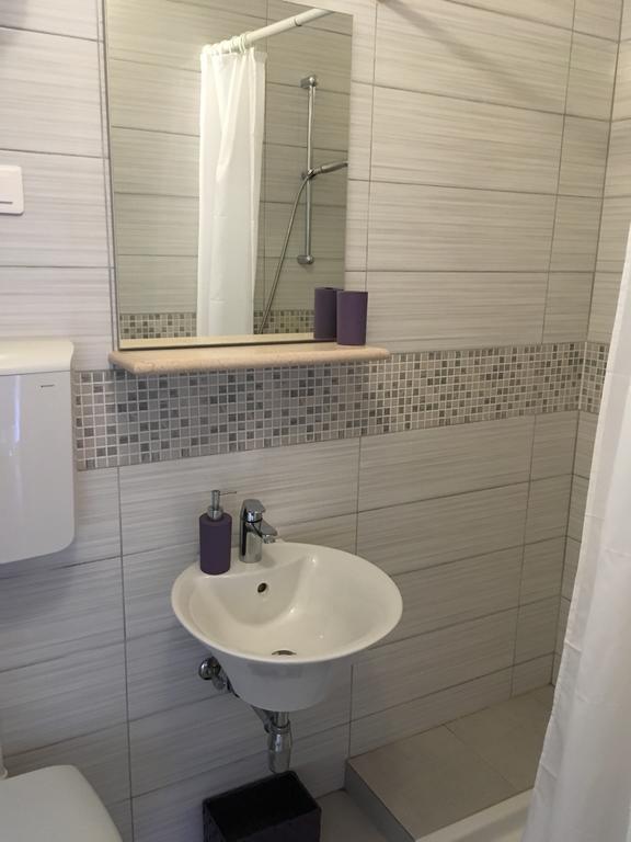 Guesthouse Cipre Лумбарда Екстериор снимка